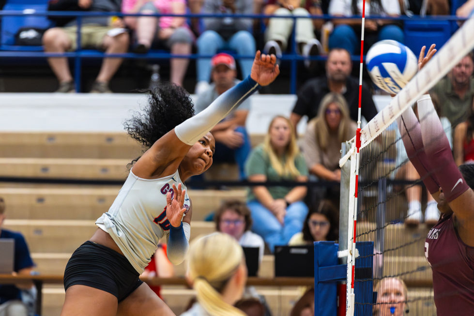 9_5 Volleyball-51