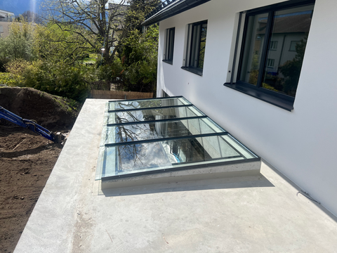 Metallkonstruktion
Schlosserei
Gartenzäune
Balkongeländer
Metalltreppen
Individuelle Metallgestaltung
Terrassenüberdachungen
Windschutzwände
Carports
Schmiedeeisen
Metallverarbeitung
Brandschutztüren
Metallbauarbeiten
Schweissarbeiten
Handläufe
Design-Metallarbeiten
Moderner Metallbau
Metallrestaurierung
Aluminiumkonstruktionen
Metallbauunternehmen Thun