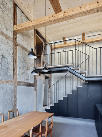 Metallkonstruktion
Schlosserei
Gartenzäune
Balkongeländer
Metalltreppen
Individuelle Metallgestaltung
Terrassenüberdachungen
Windschutzwände
Carports
Schmiedeeisen
Metallverarbeitung
Brandschutztüren
Metallbauarbeiten
Schweissarbeiten
Handläufe
Design-Metallarbeiten
Moderner Metallbau
Metallrestaurierung
Aluminiumkonstruktionen
Metallbauunternehmen Thun