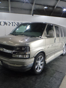 2003ｙシボレーエクスプレス　2007ｙリンカーンナビゲーター　2006yキャデラックSRX　2003ｙキャデラックエスカレード　　　アメ車　直輸入　本国オーダー受付中　ＶＯL.606