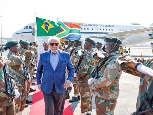 Lula chega à África do Sul para participar de cúpula do Brics
