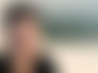Influencer Karol Eller comete suicídio um mês após anunciar conversão
