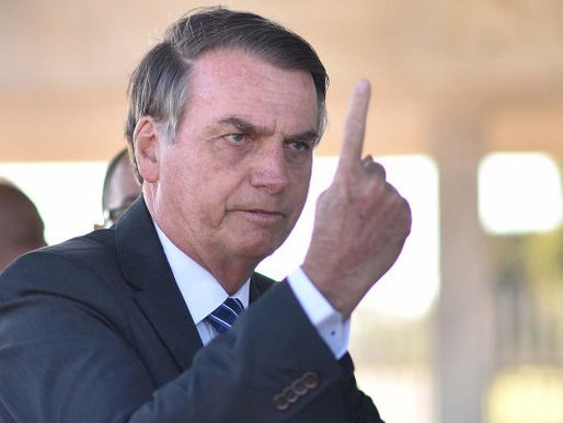 Bolsonaro diz que houve “excesso” do STF em pena aplicada a Silveira