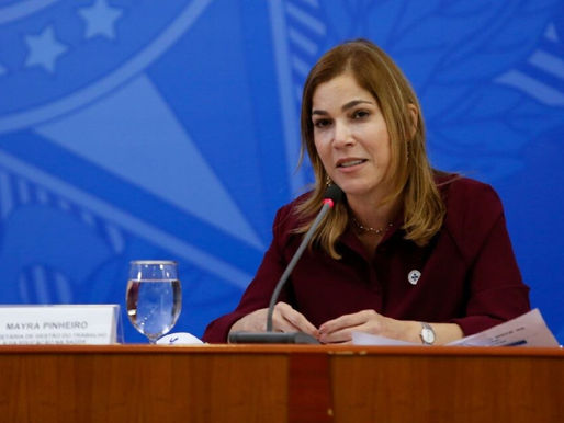 ‘Capitã cloroquina’ deixa Saúde e recebe cargo no Ministério do Trabalho