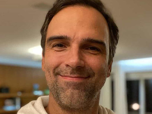 'Quero que ela seja feliz', diz Tadeu Schmidt sobre filha queer