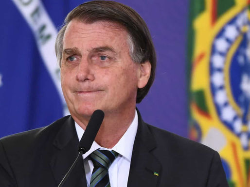 Bolsonaro sanciona lei que regulamenta repasses do Fundeb a partir de 2021