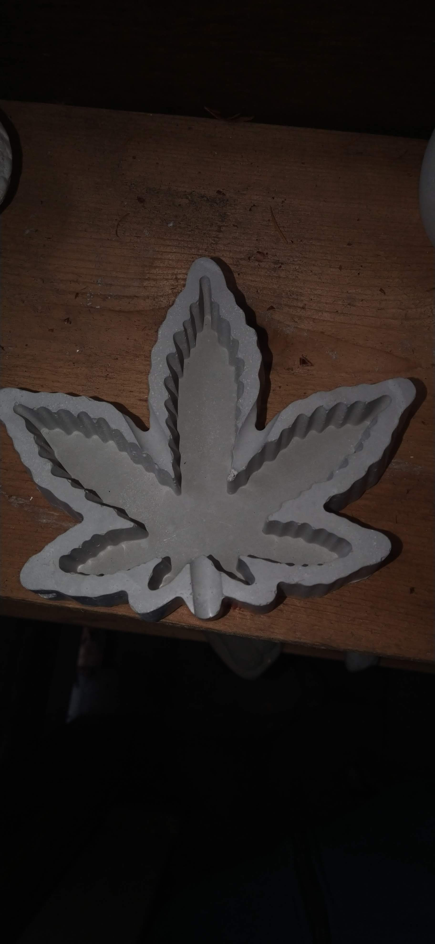 Leaf Tray 