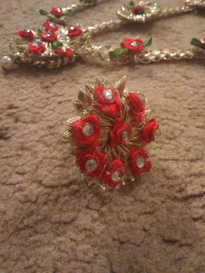 Thumbnail: Gota Jewelry Set