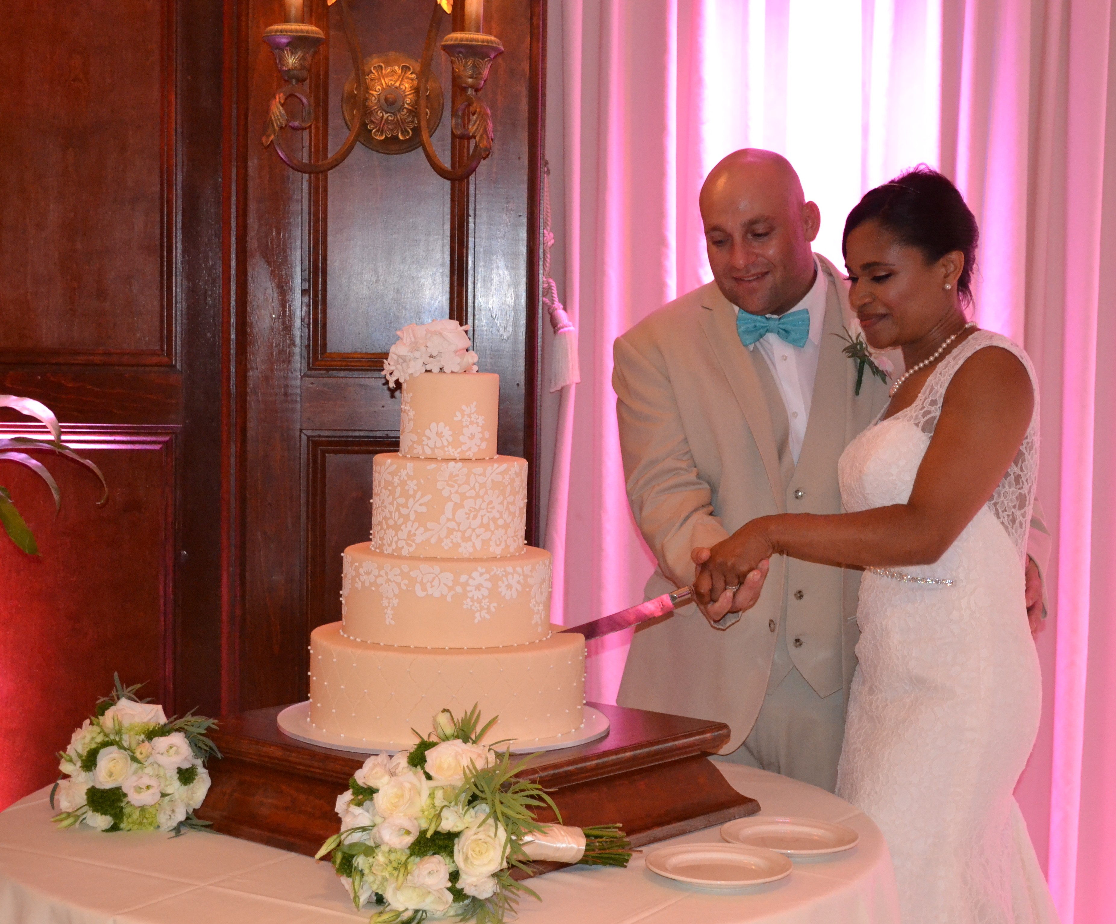 Lovely Cakes Custom Wedding & Celebration Cakes CT, Westchester NY