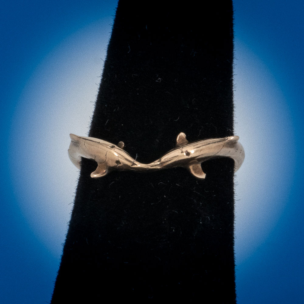 Dolphins in 14k yellow gold ring