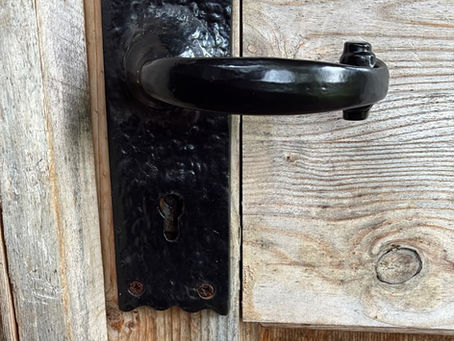 Mortice Lockout in Ballycastle – Non-Destructive Entry by Lighthouse Locksmiths