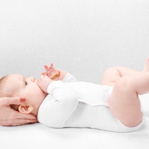 Cum ajută osteopatia pediatrică în recuperarea copilului tău și când este momentul să apelezi la ea