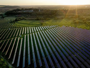 Productia de energie solara din Romania atinge un record istoric
