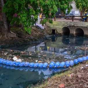 Ecobarreiras são instaladas em canais de Macapá para contenção de lixo e prevenção a alagamentos