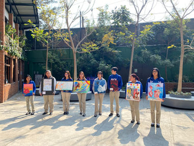 Celebrando la Creatividad: Presentaciones en el Curso de Expresión ArtÃstica