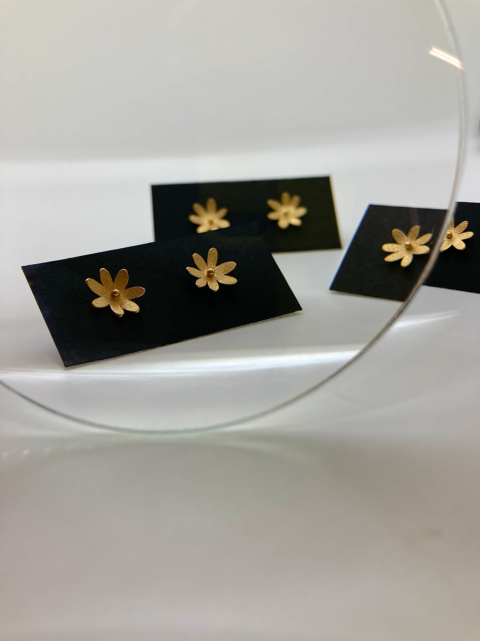Miniature : Puces BB Fleurs dorées à l'or 18 carats