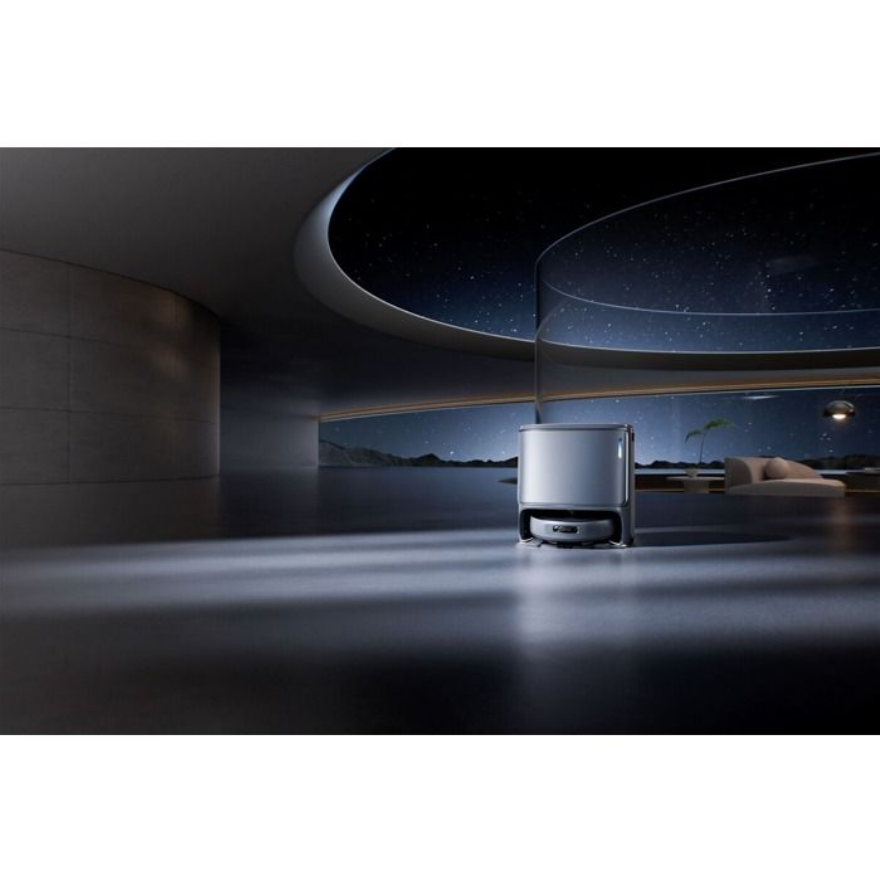 Miniature : Aspirateur robot Roborock Q7 L5+ noir dans un salon moderne