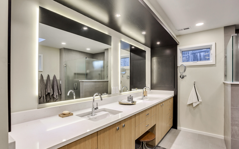 Hotels-Models14015 2_edit_new 2.jpg