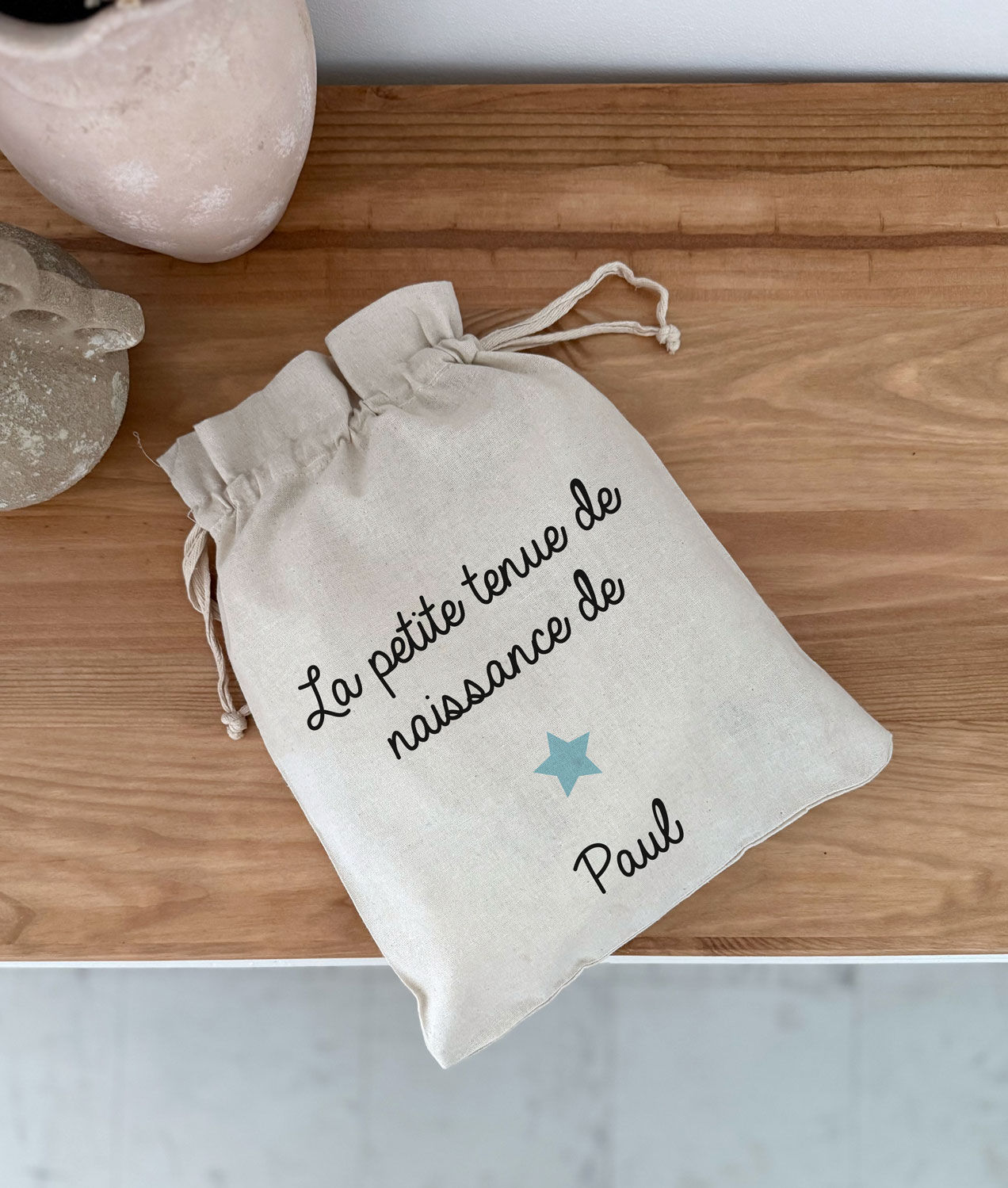 petit pochon pour la tenue de naissance, pochon personnalisé, cadeau naissance