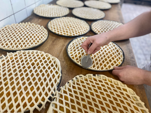 Unser Handwerk hier und heute – Fels Backmanufaktur Mönchengladbach, handwerklich gebackene Brote, Brötchen und süße Backwaren, regionale Zutaten, Qualität, Tradition und Leidenschaft