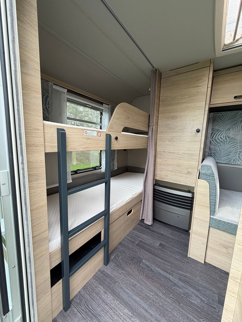 Thumbnail: Weinsberg 500 FDK 2026! Dometic dakairco stapelbed 