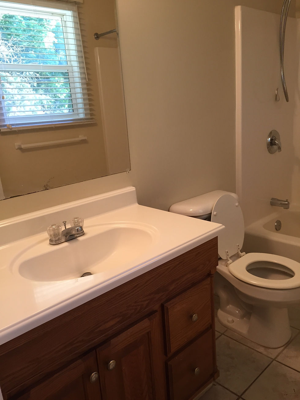 Full Bathroom