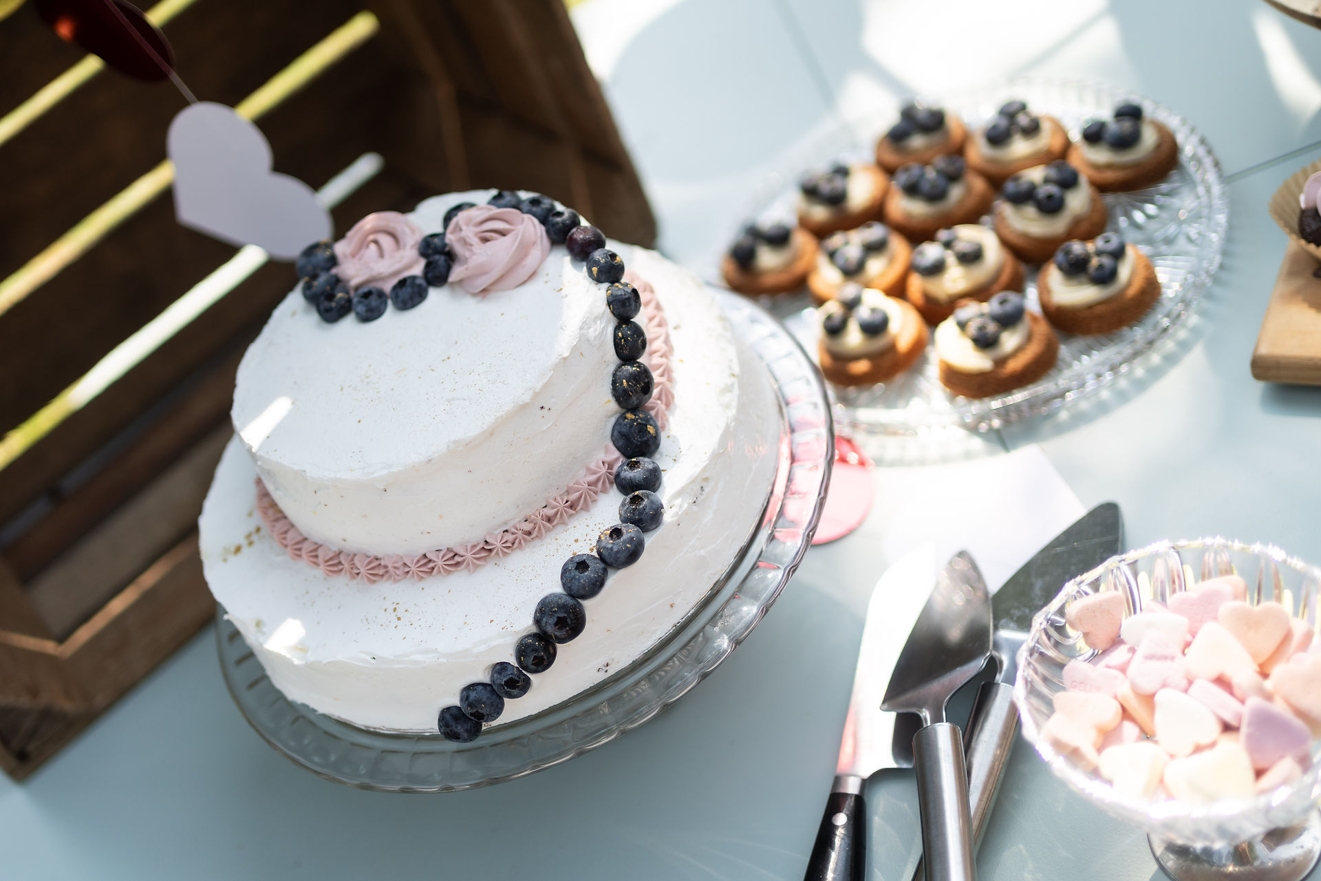 Zelfgemaakte sweet table