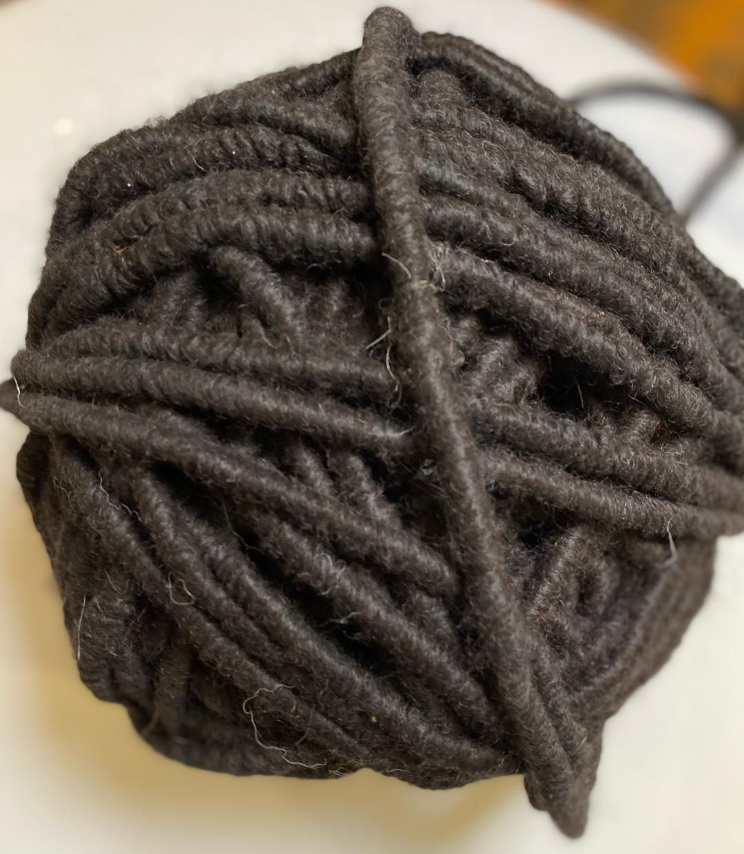 Alpaca Rug Yarn - Black