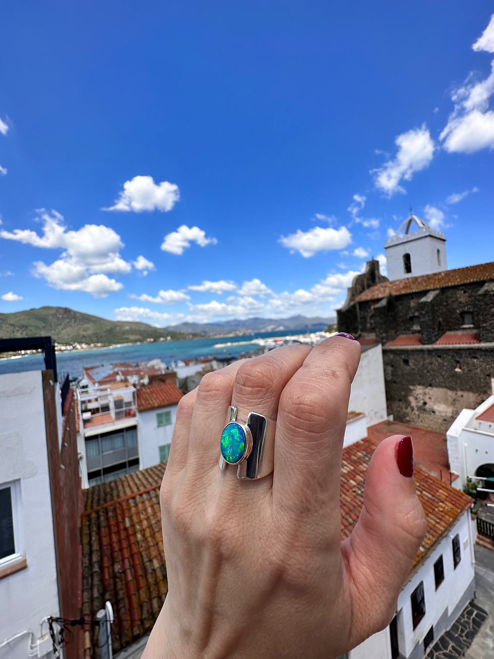 Miniatura: Anillo Merlina
