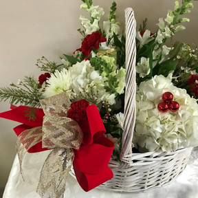 Christmas Basket 8 $70 & Up