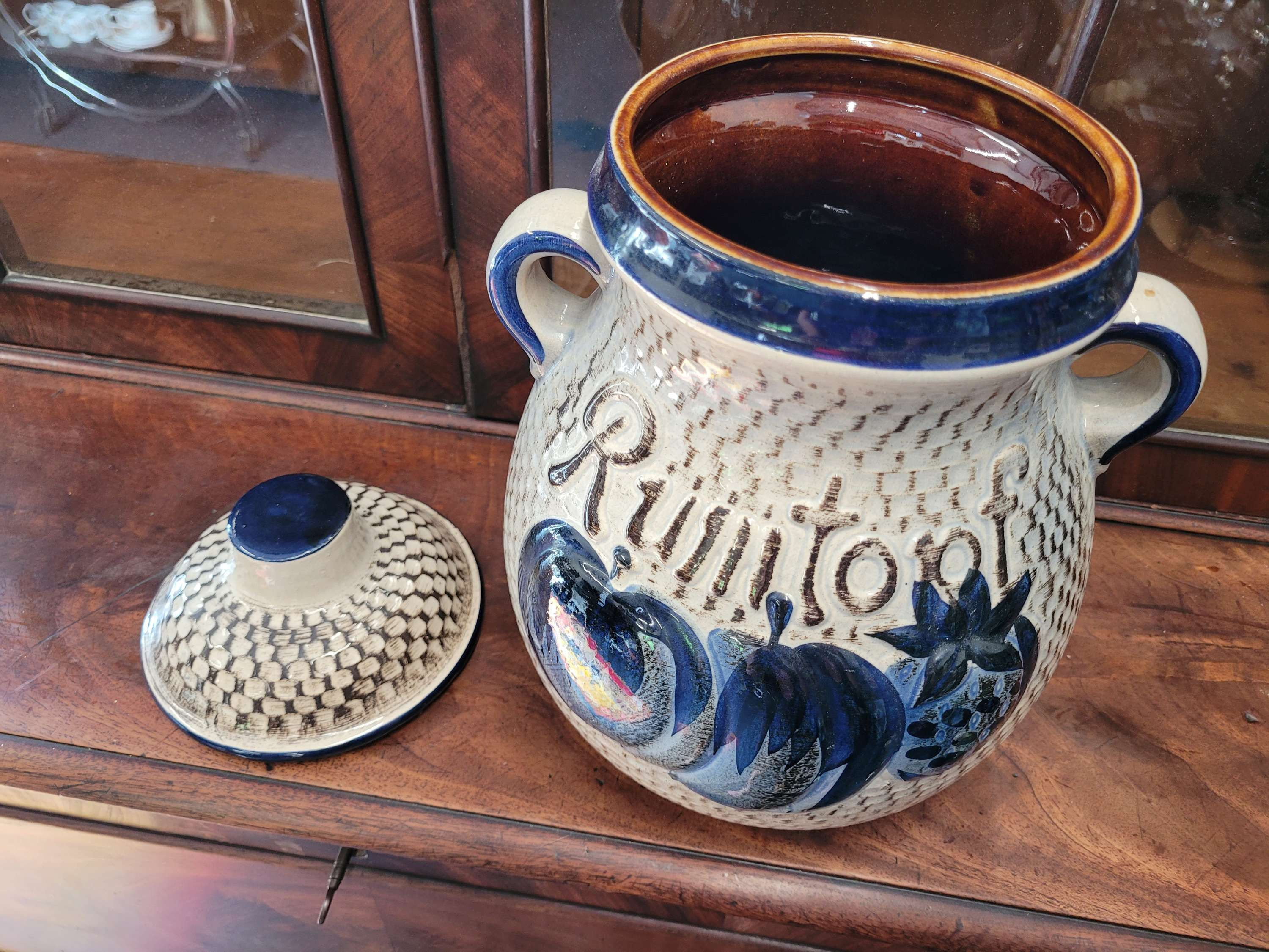West German Schereich pottery Rumtopf lidded pot