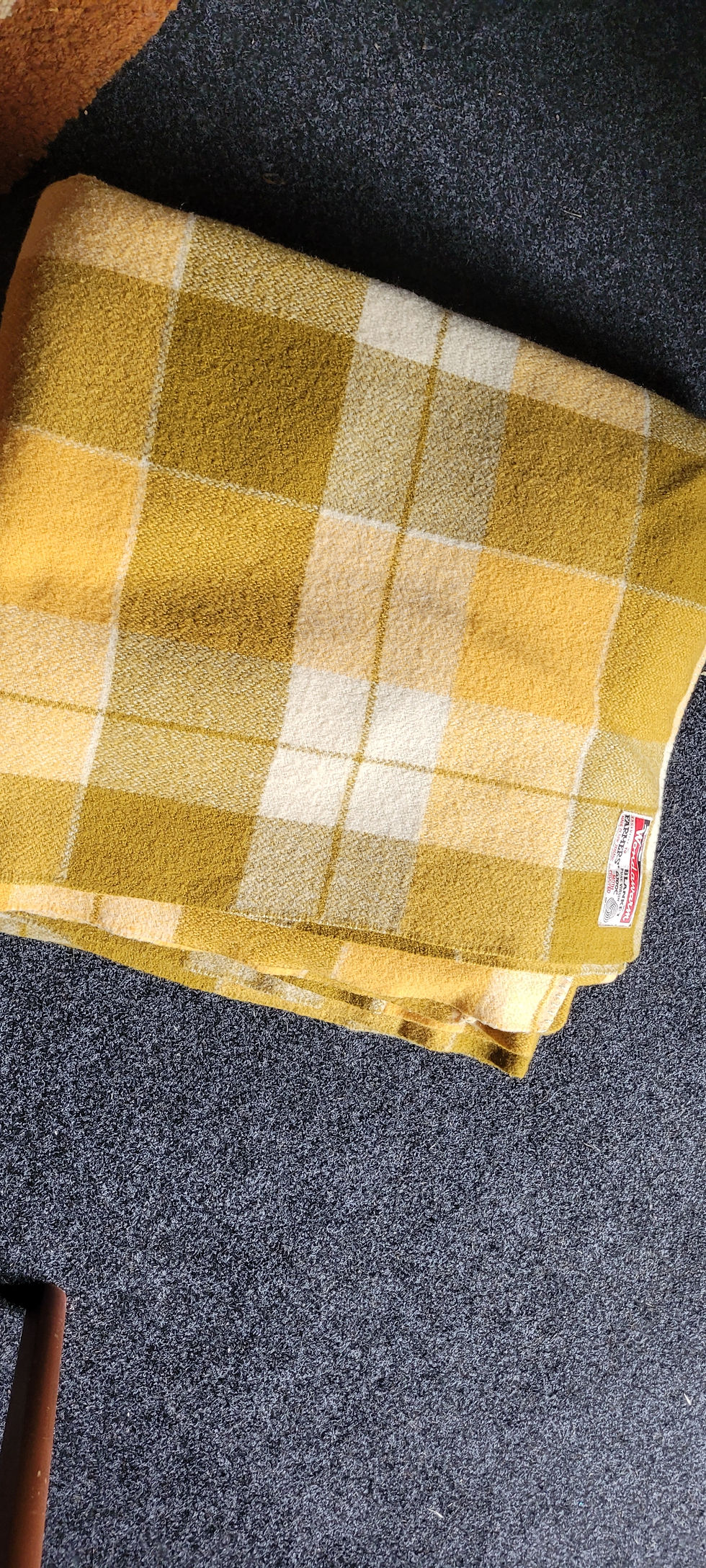 Thumbnail: Collection of Wonderwarm vintage woolen double blankets 