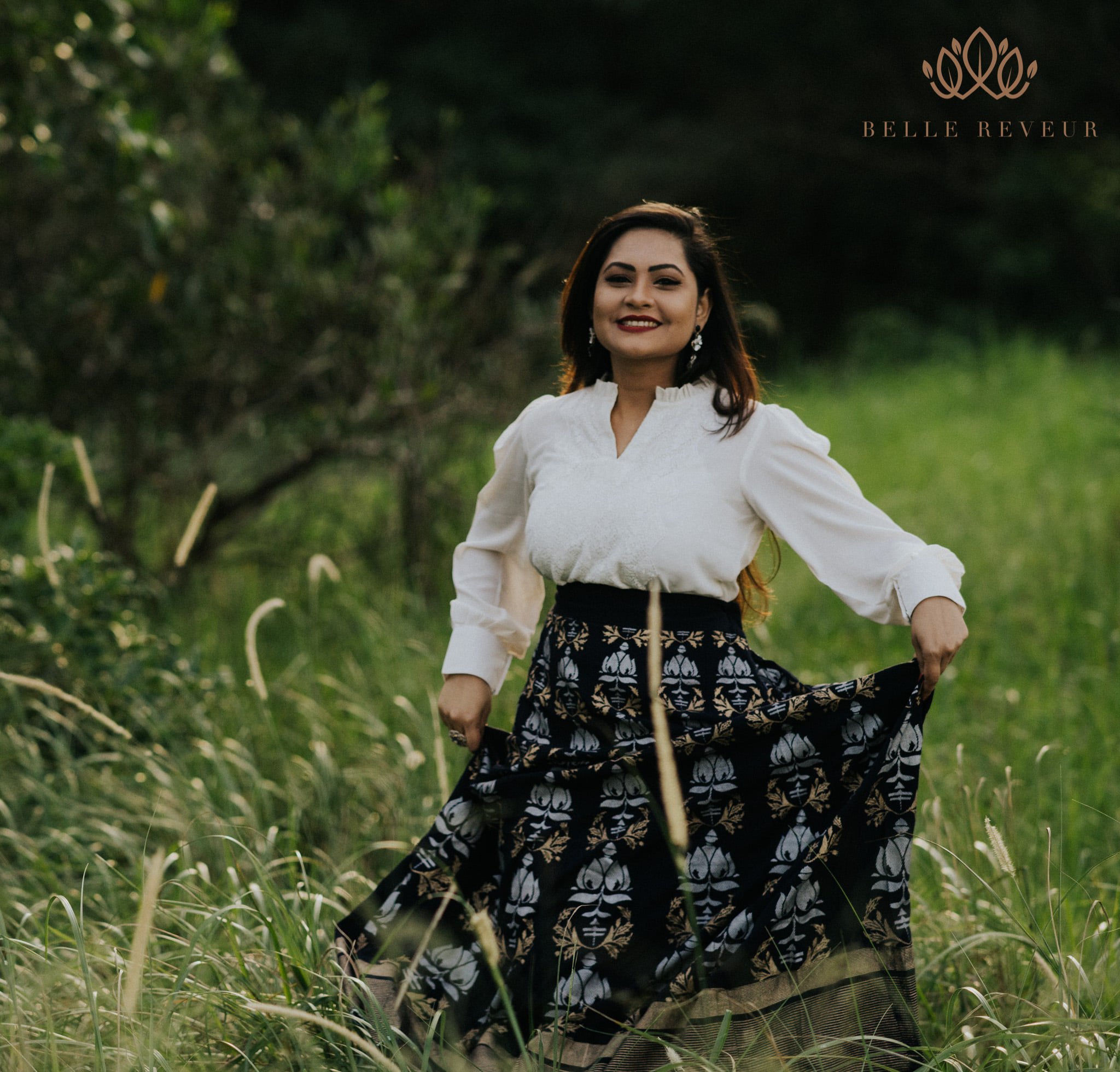 Navy blue screen prink skirt