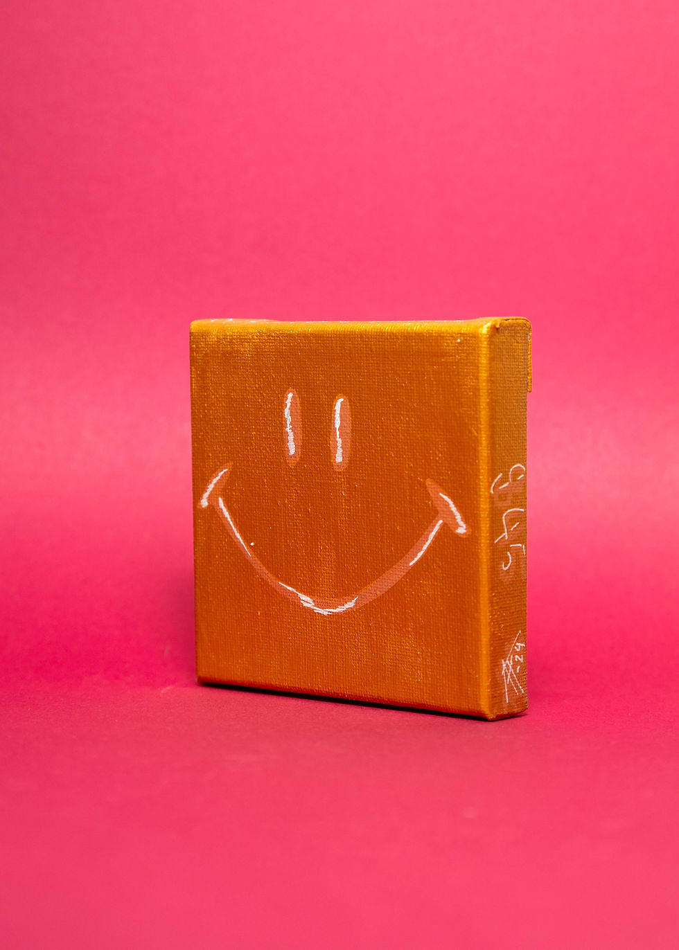 Orange canvas smiley