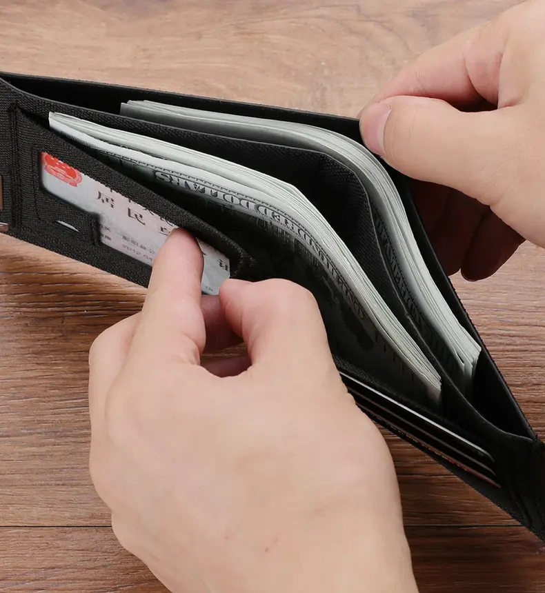 Thumbnail: Carteira Masculina Clássica