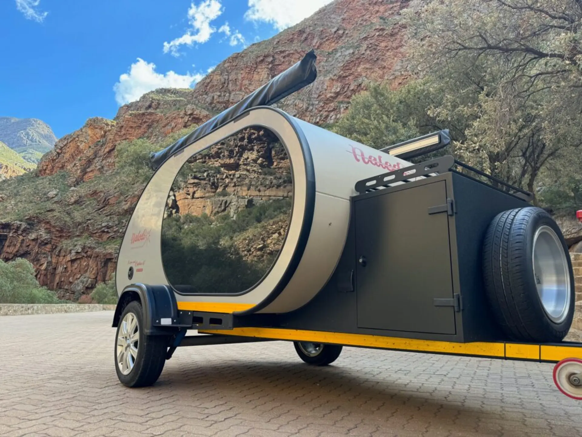 Naledi Camper