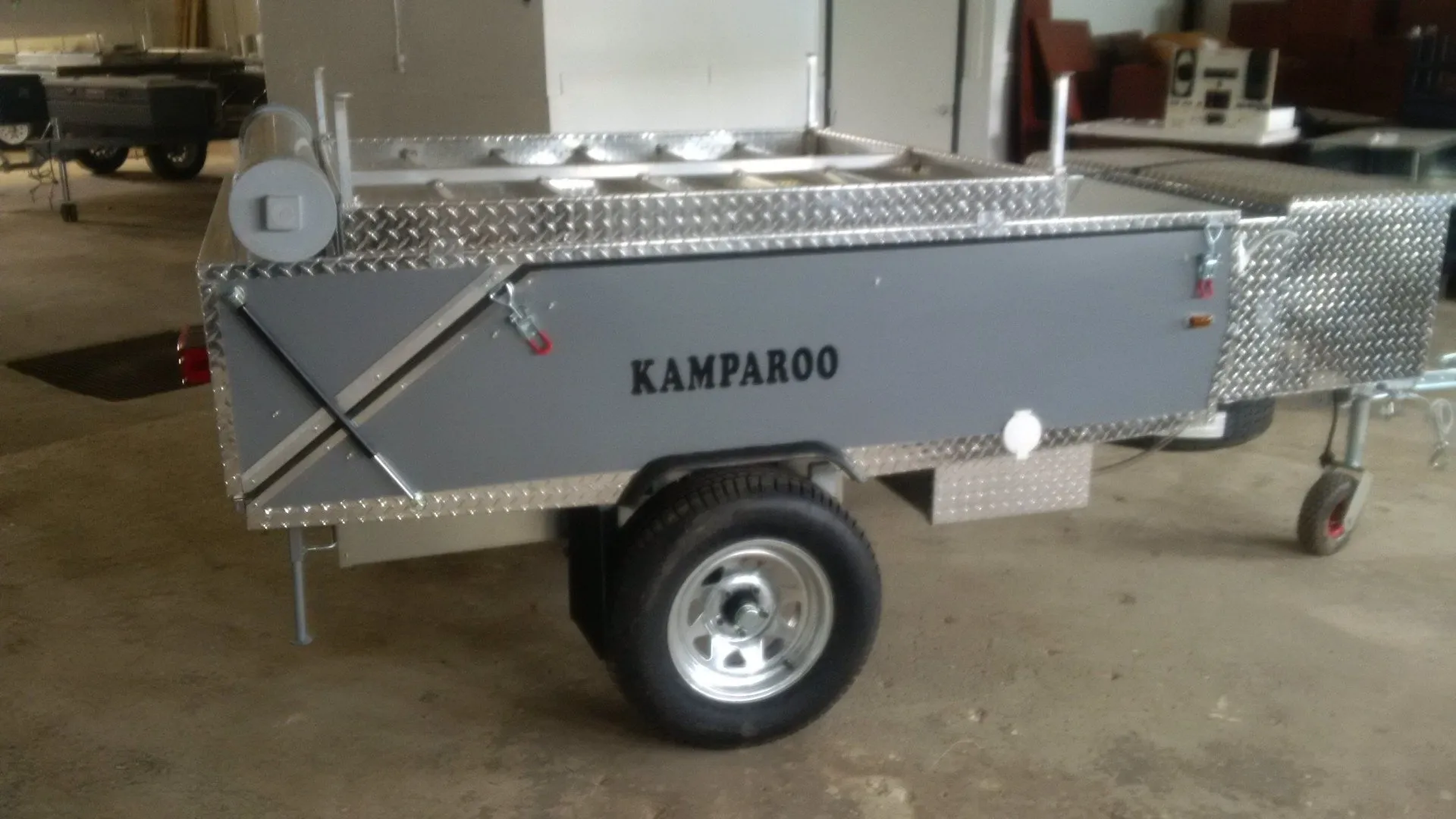 KAMPAROO CAMPERS