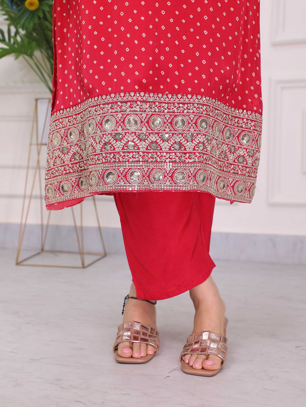 Thumbnail: Ombre Bandhani Crepe Set