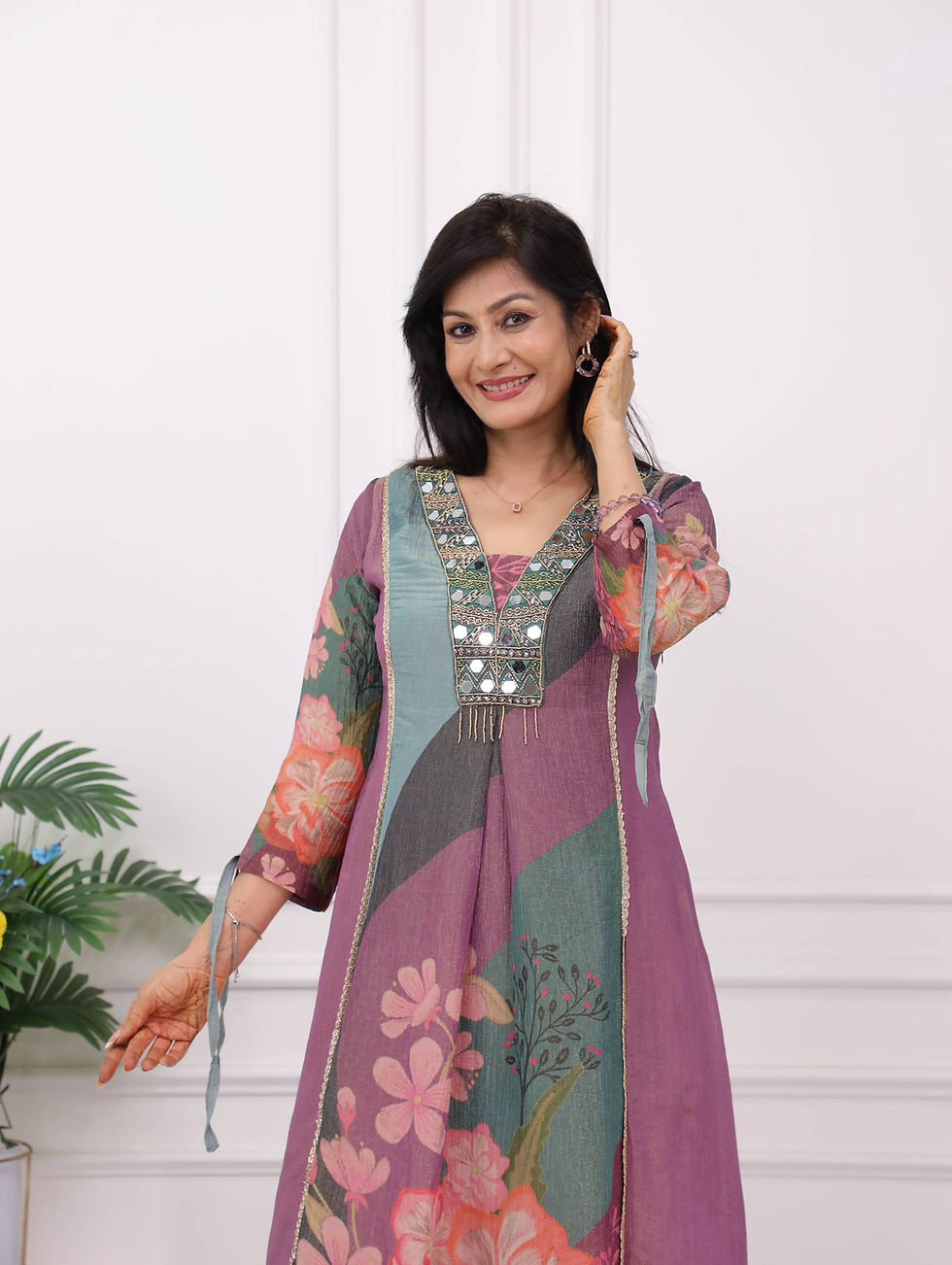 Thumbnail: Lavender Kurti Set In Crushed Tissue