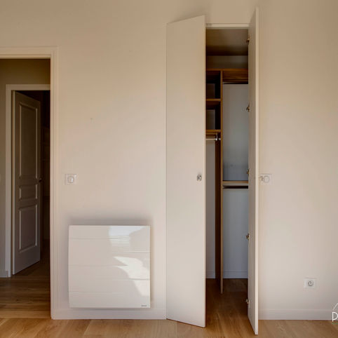 Ristrutturazione di un appartamento nel 12° arrondissement di Parigi: camera da letto