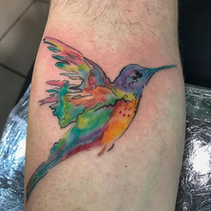 קעקועים צבעוניים 