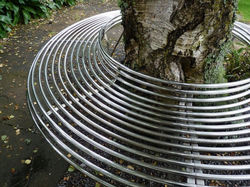 Tree seat in stainless steel