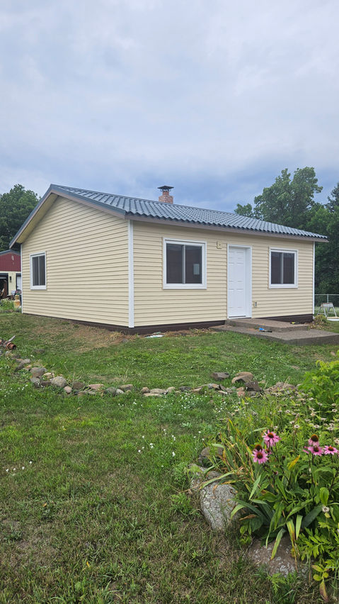 New Life Construction Siding Installation and Replacement Services