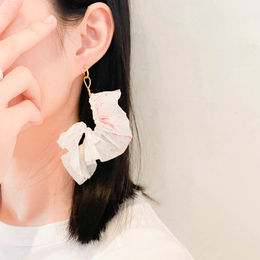 SELF-EARRINGS