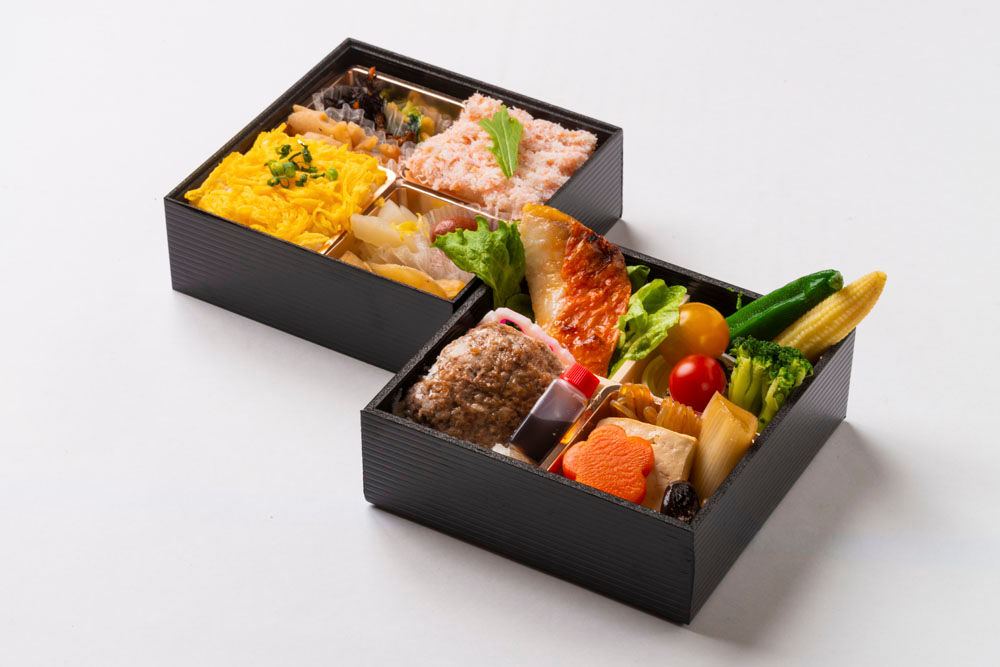 山形牛ハンバーグと金目鯛の塩焼き膳