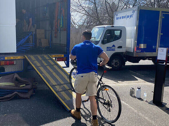 How to Find Local Movers in Melbourne