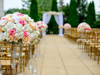 4 Reasons to Hire Security Officers for Your Wedding