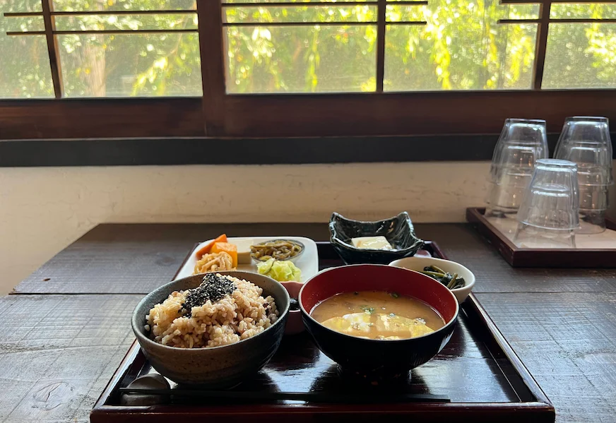 玄米心食套餐餐點