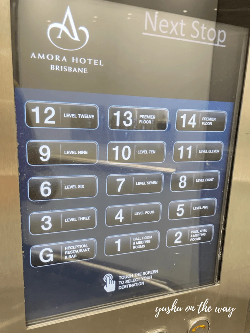 Amora Hotel Brisbane電梯內的樓層簡介