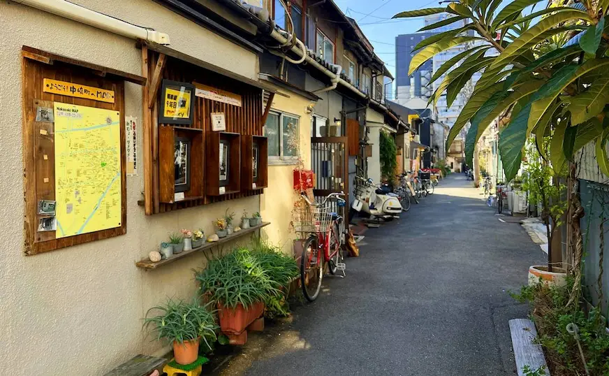 大阪中崎町巷弄內景觀照